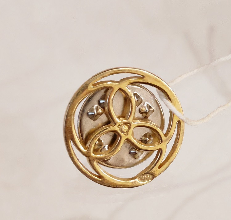 Украшение-гармонизатор. Значок (трилистник) фото 1 — mindmachine.ru