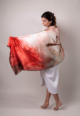 Silk scarf "Spray on pomegranate pearl land" — mindmachine.ru