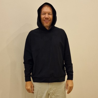 EMF ARMOR. Толстовка экранирующая (черная) — mindmachine.ru