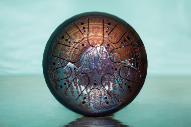 GRR32-227. Глюкофон с гравировкой - Горная река (30 см, двусторонний) — mindmachine.ru